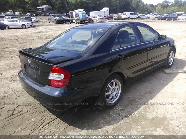 4T1BE32K52U117011 - 2002 TOYOTA CAMRY LE/XLE/SE Qara foto 4
