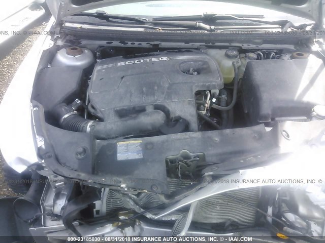 1G1ZH57B39F166696 - 2009 CHEVROLET MALIBU 1LT SILVER photo 10