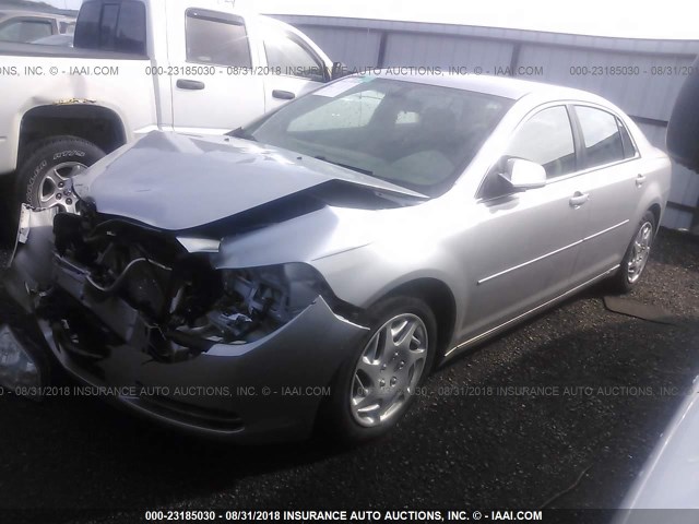 1G1ZH57B39F166696 - 2009 CHEVROLET MALIBU 1LT SILVER photo 2