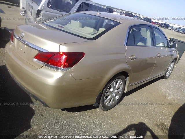 4T1BK3DB6BU409983 - 2011 TOYOTA AVALON LIMITED GOLD photo 4