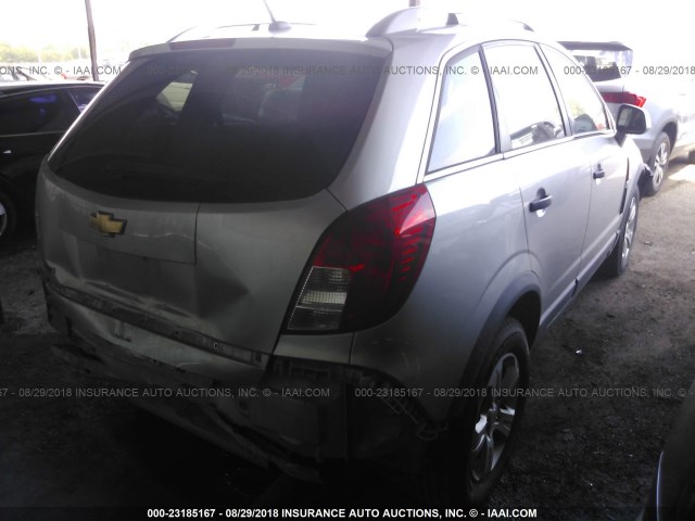 3GNAL2EK2DS579256 - 2013 CHEVROLET CAPTIVA LS 银色 照片 4