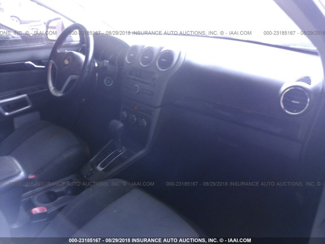 3GNAL2EK2DS579256 - 2013 CHEVROLET CAPTIVA LS 银色 照片 5