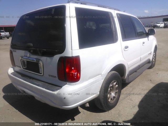 5LMRU27L6XLJ10060 - 1999 LINCOLN NAVIGATOR Ақ фото 4