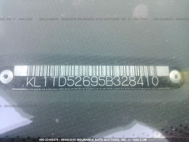 KL1TD52695B328410 - 2005 CHEVROLET AVEO RED photo 9