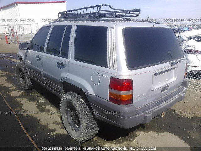 1J4GZ58S3VC537825 - 1997 JEEP GRAND CHEROKEE LAREDO/TSI GRAY photo 3