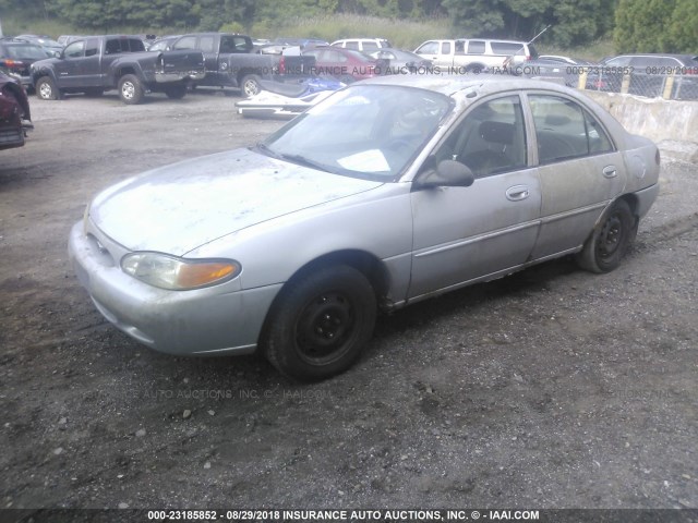 3FAFP13P72R127826 - 2002 FORD ESCORT SILVER photo 2