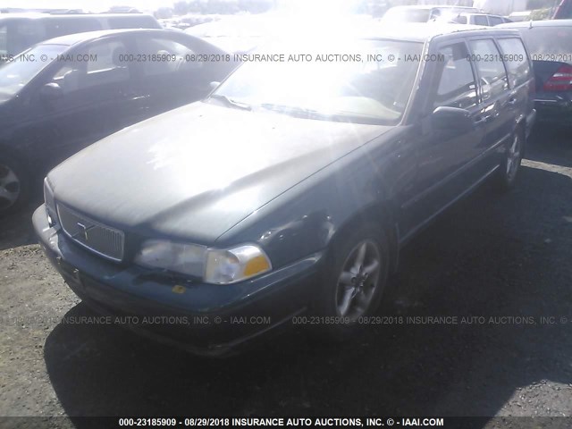 YV1LW5645W2460314 - 1998 VOLVO V70 GLT GREEN photo 6