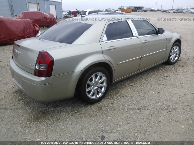 2C3LA53GX8H136311 - 2008 CHRYSLER 300 TOURING Champagne photo 4