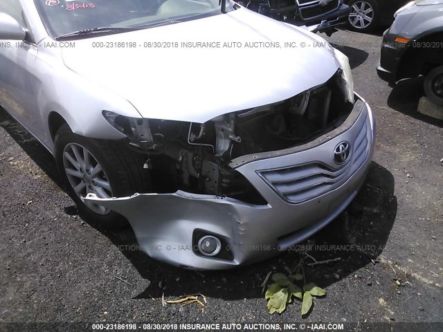 4T4BF3EK1AR075854 - 2010 TOYOTA CAMRY SE/LE/XLE 银色 照片 6