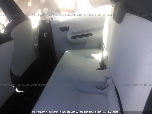 JTDKDTB39D1537505 - 2013 TOYOTA PRIUS C WHITE photo 8