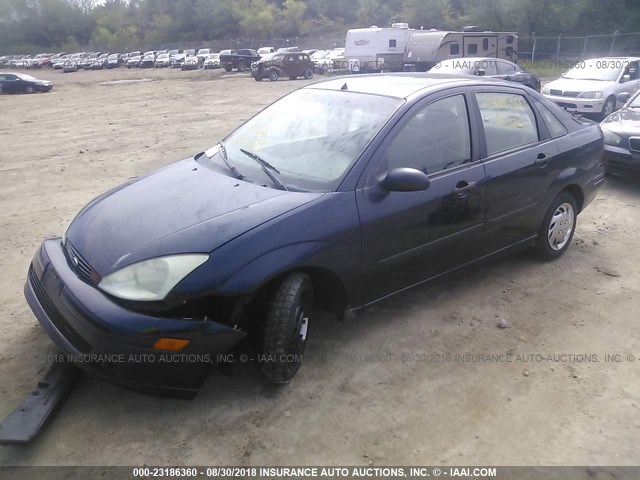 1FAFP33PX2W285814 - 2002 FORD FOCUS LX BLUE photo 2