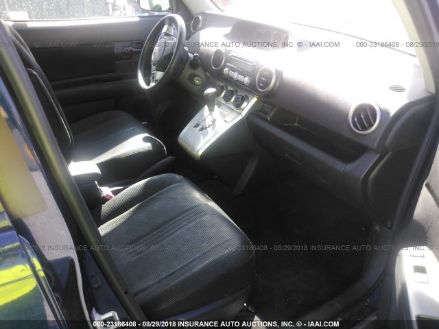 JTLKE50E281058897 - 2008 TOYOTA SCION Көк фото 5