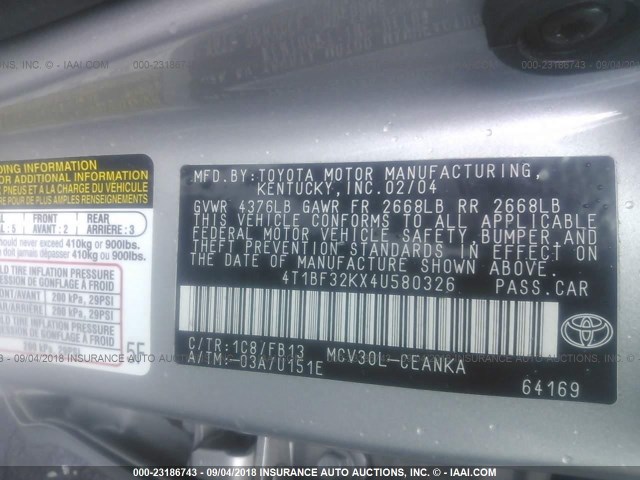 4T1BF32KX4U580326 - 2004 TOYOTA CAMRY LE/XLE/SE 银色 照片 9