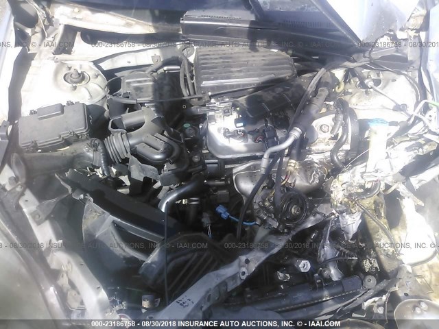 2HGES16324H543862 - 2004 HONDA CIVIC DX VP 银色 照片 10