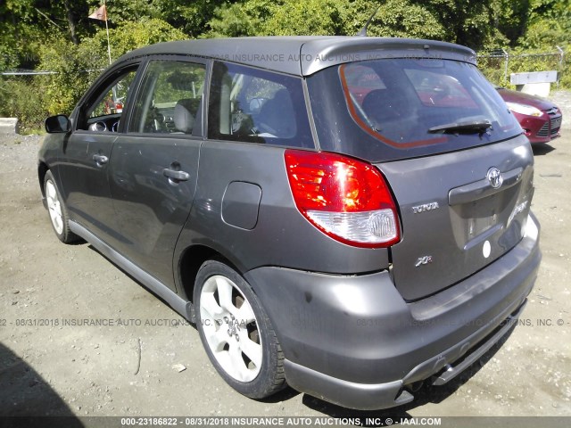 2T1KR32E94C172094 - 2004 TOYOTA COROLLA MATRIX XR GRAY photo 3
