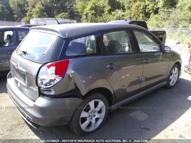2T1KR32E94C172094 - 2004 TOYOTA COROLLA MATRIX XR GRAY photo 4