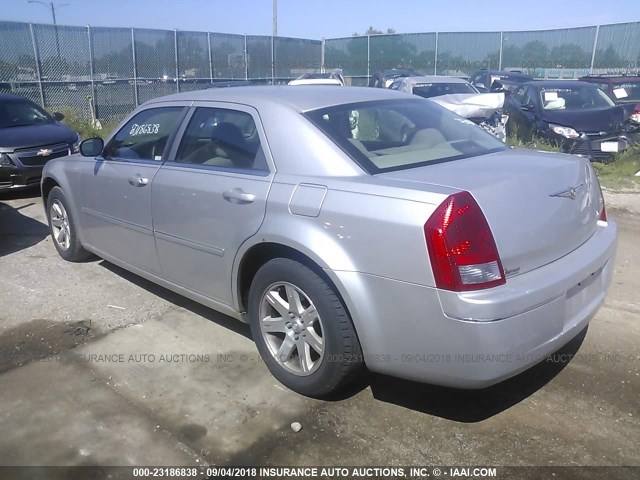 2C3KA53G16H411220 - 2006 CHRYSLER 300 TOURING SILVER photo 3