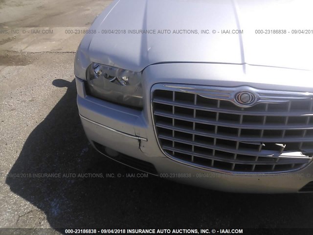 2C3KA53G16H411220 - 2006 CHRYSLER 300 TOURING SILVER photo 6