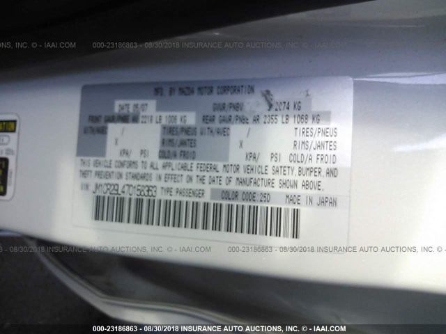 JM1CR29L470158363 - 2007 MAZDA 5 WHITE photo 9