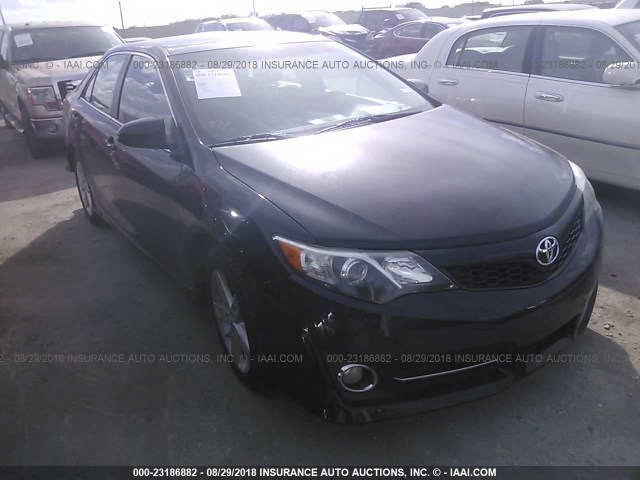 4T1BF1FK1DU212910 - 2013 TOYOTA CAMRY L/SE/LE/XLE BLACK photo 1