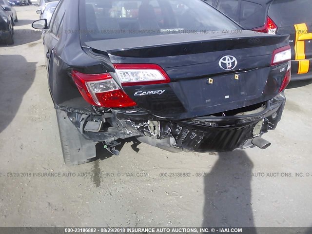 4T1BF1FK1DU212910 - 2013 TOYOTA CAMRY L/SE/LE/XLE Qara foto 6