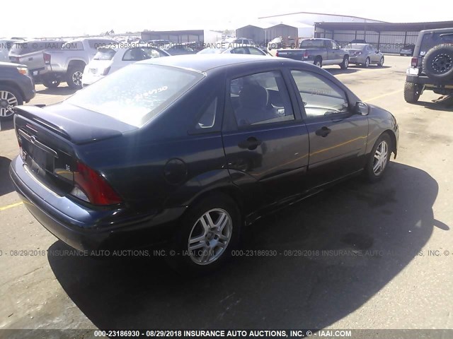 1FAFP34351W332726 - 2001 FORD FOCUS SE/SE SPORT BLUE photo 4