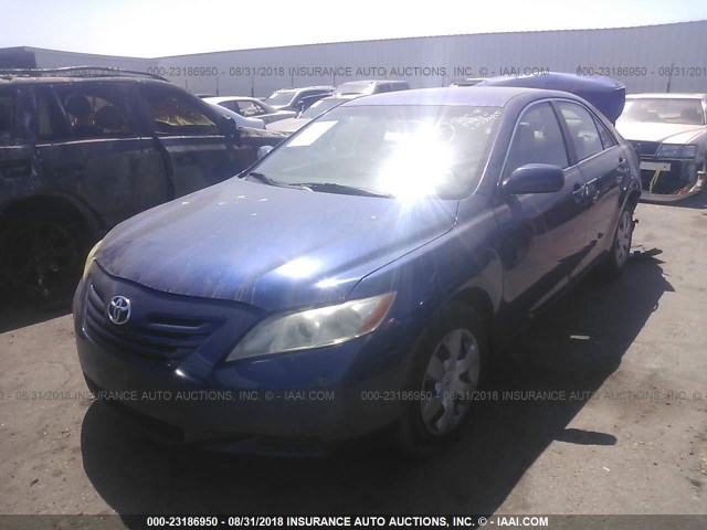 4T4BE46KX9R097838 - 2009 TOYOTA CAMRY SE/LE/XLE BLUE photo 2
