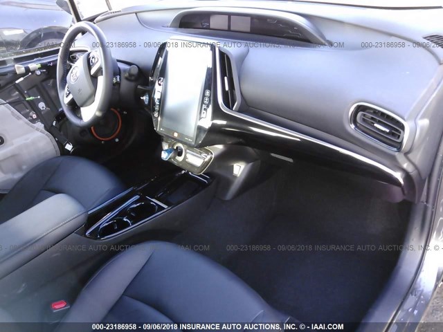 JTDKARFP0H3002923 - 2017 TOYOTA PRIUS PRIME  灰色 照片 5