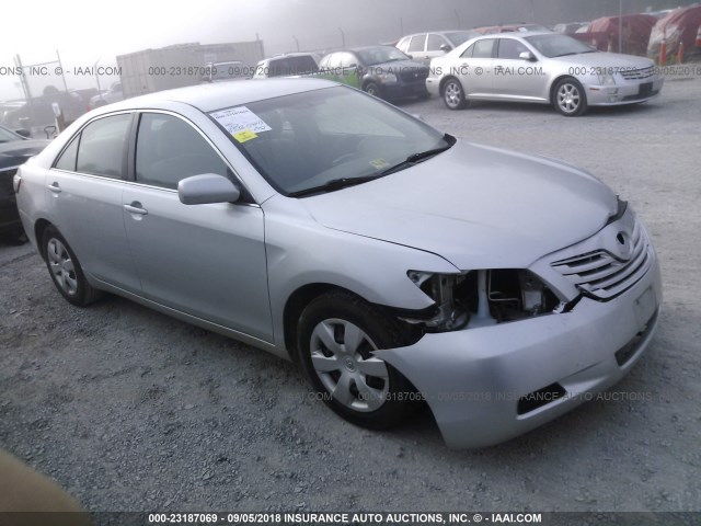 4T1BE46K37U137345 - 2007 TOYOTA CAMRY NEW GENERAT CE/LE/XLE/SE SILVER photo 1