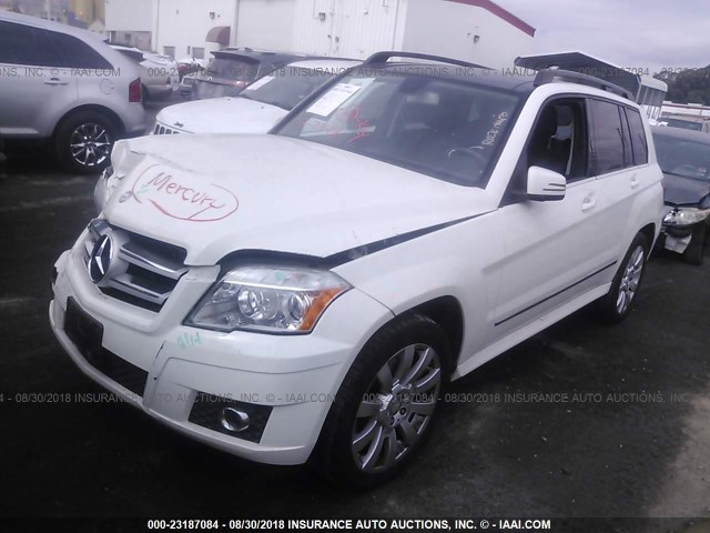 WDCGG8HB5CF735552 - 2012 MERCEDES-BENZ GLK 350 4MATIC WHITE photo 2