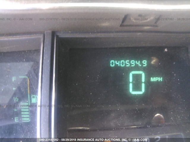 1LNLM81W0RY652694 - 1994 LINCOLN TOWN CAR EXECUTIVE MAROON photo 7