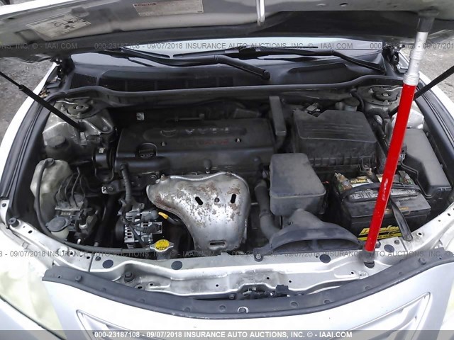 4T1BE46K27U188402 - 2007 TOYOTA CAMRY NEW GENERAT CE/LE/XLE/SE SILVER photo 10