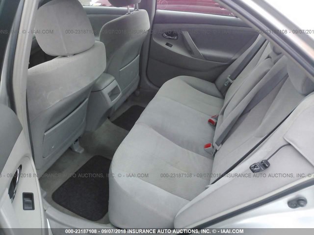 4T1BE46K27U188402 - 2007 TOYOTA CAMRY NEW GENERAT CE/LE/XLE/SE SILVER photo 8