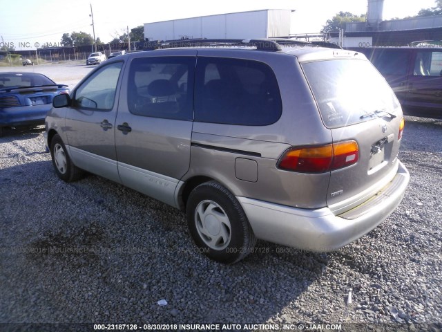 4T3ZF13C8XU165690 - 1999 TOYOTA SIENNA LE/XLE BEIGE photo 3