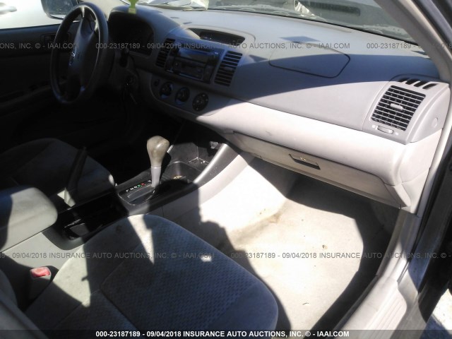 4T1BE32K54U827884 - 2004 TOYOTA CAMRY LE/XLE/SE Boz foto 5
