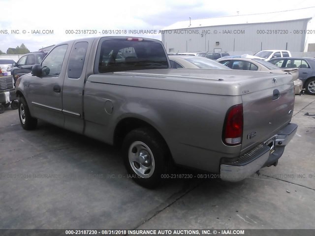 2FTRX17284CA82607 - 2004 FORD F-150 HERITAGE CLASSIC TAN photo 3