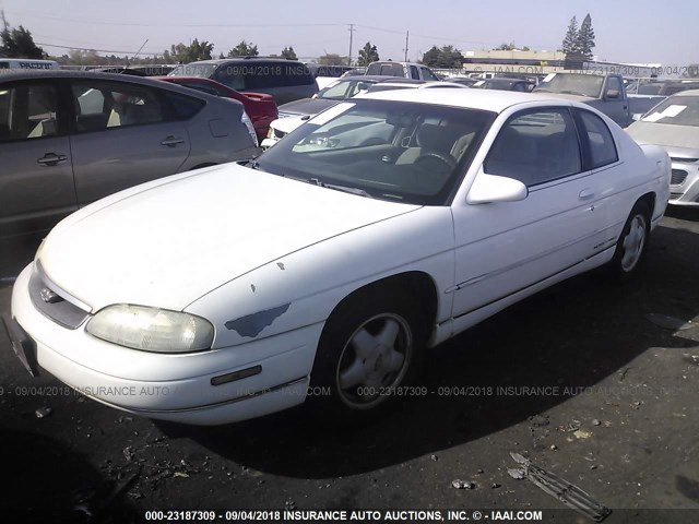 2G1WW12M2W9204109 - 1998 CHEVROLET MONTE CARLO LS WHITE photo 2