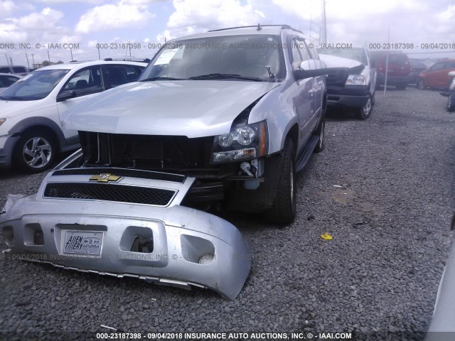 1GNSCAE01DR340832 - 2013 CHEVROLET TAHOE C1500  LS SILVER photo 2