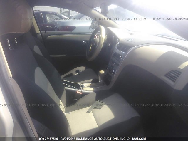 1G1ZA5EU6BF108175 - 2011 CHEVROLET MALIBU LS GOLD photo 5