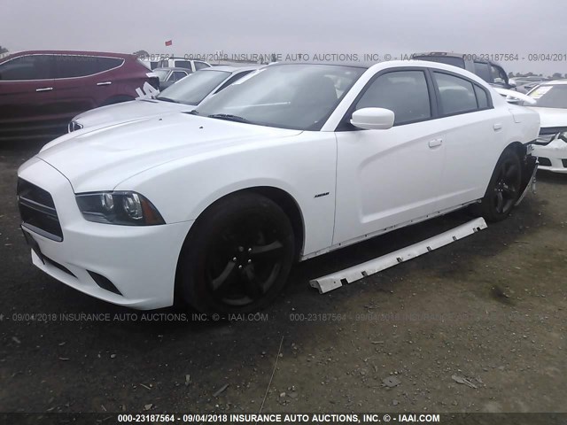 2C3CDXCT4EH159160 - 2014 DODGE CHARGER R/T WHITE photo 2
