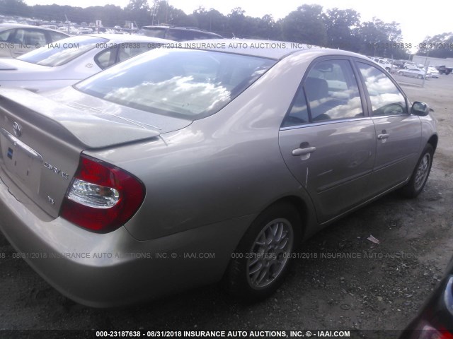 4T1BF30K52U021301 - 2002 TOYOTA CAMRY LE/XLE/SE Алтын фото 4