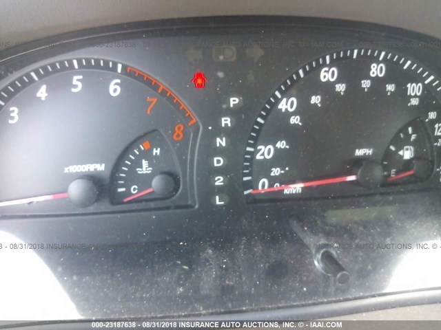 4T1BF30K52U021301 - 2002 TOYOTA CAMRY LE/XLE/SE Алтын фото 7