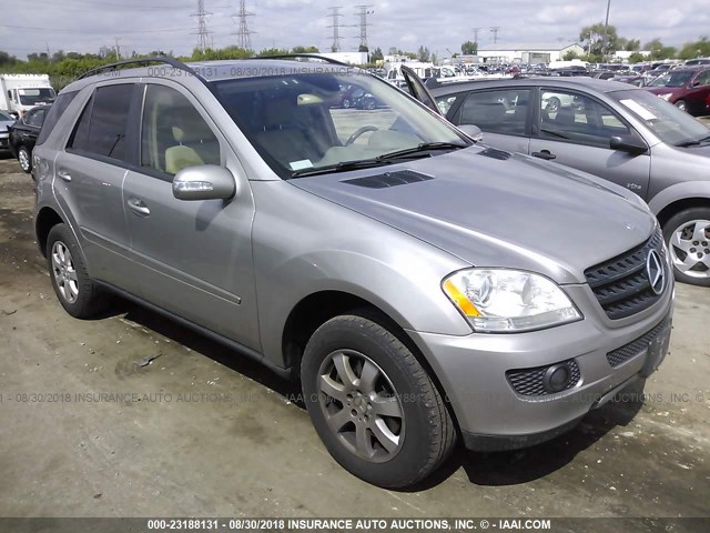 4JGBB86E96A041813 - 2006 MERCEDES-BENZ ML 350 SILVER photo 1