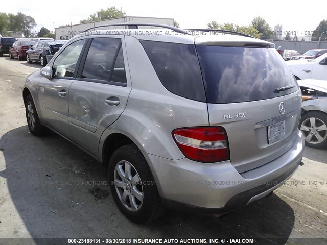 4JGBB86E96A041813 - 2006 MERCEDES-BENZ ML 350 SILVER photo 3