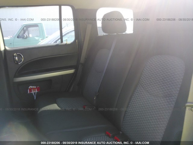 3GNBAAFW5BS567119 - 2011 CHEVROLET HHR LS Plata foto 8