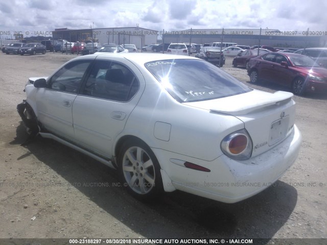 JN1DA31D92T440062 - 2002 NISSAN MAXIMA GLE/GXE/SE WHITE photo 3