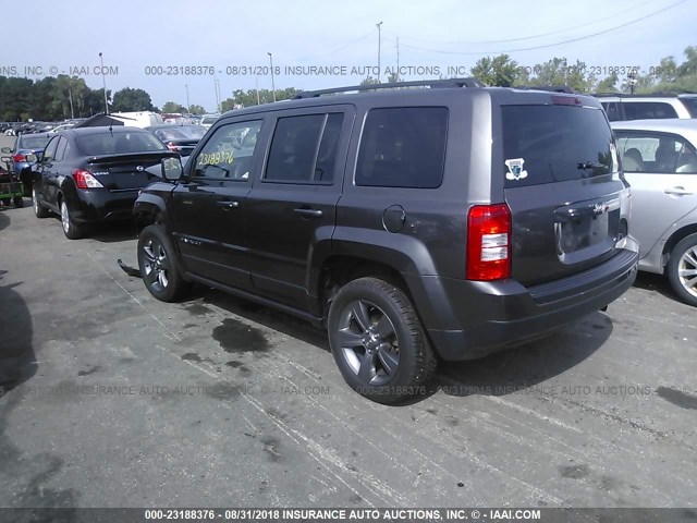 1C4NJRFB8FD317736 - 2015 JEEP PATRIOT LATITUDE GRAY photo 3