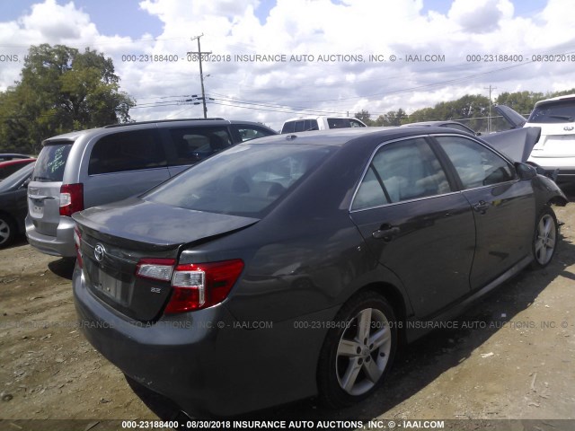 4T1BF1FK8CU157130 - 2012 TOYOTA CAMRY SE/LE/XLE 灰色 照片 4