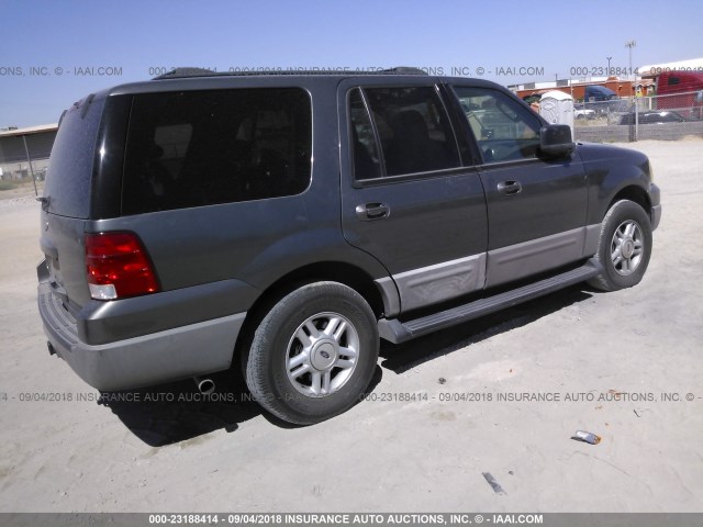 1FMRU15W13LC16422 - 2003 FORD EXPEDITION XLT GRAY photo 4