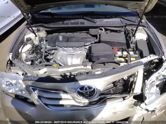 4T1BF3EK7BU153405 - 2011 TOYOTA CAMRY SE/LE/XLE GOLD photo 10